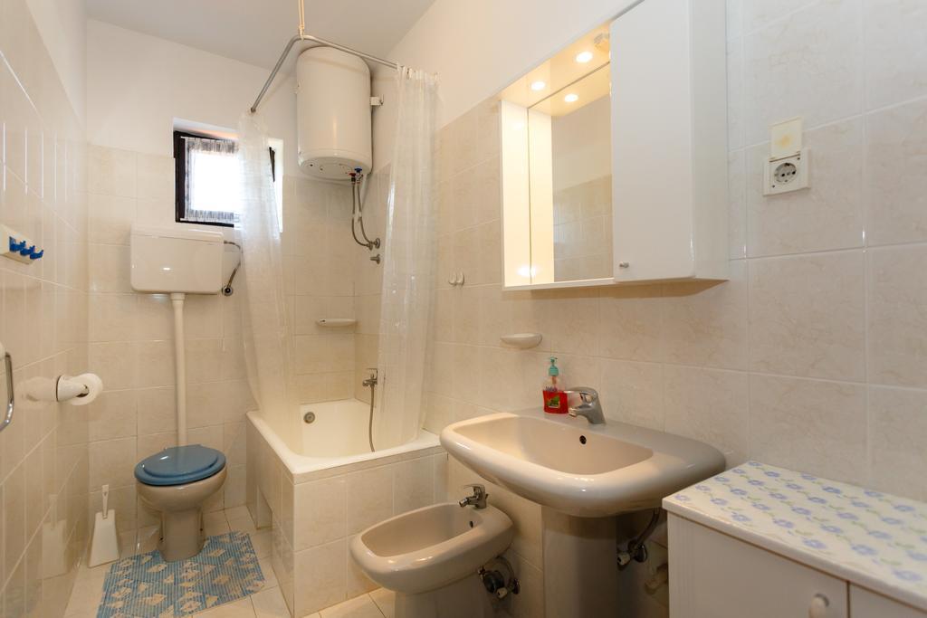 Villa Rosi Krk Town Zewnętrze zdjęcie