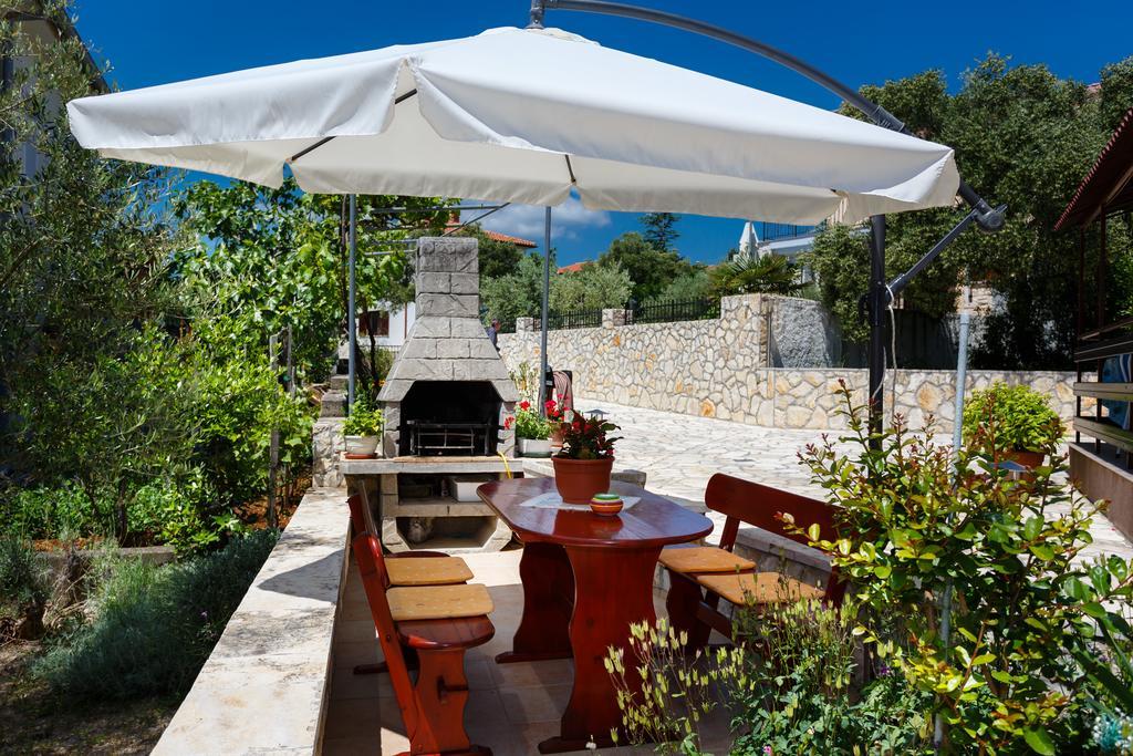 Villa Rosi Krk Town Zewnętrze zdjęcie
