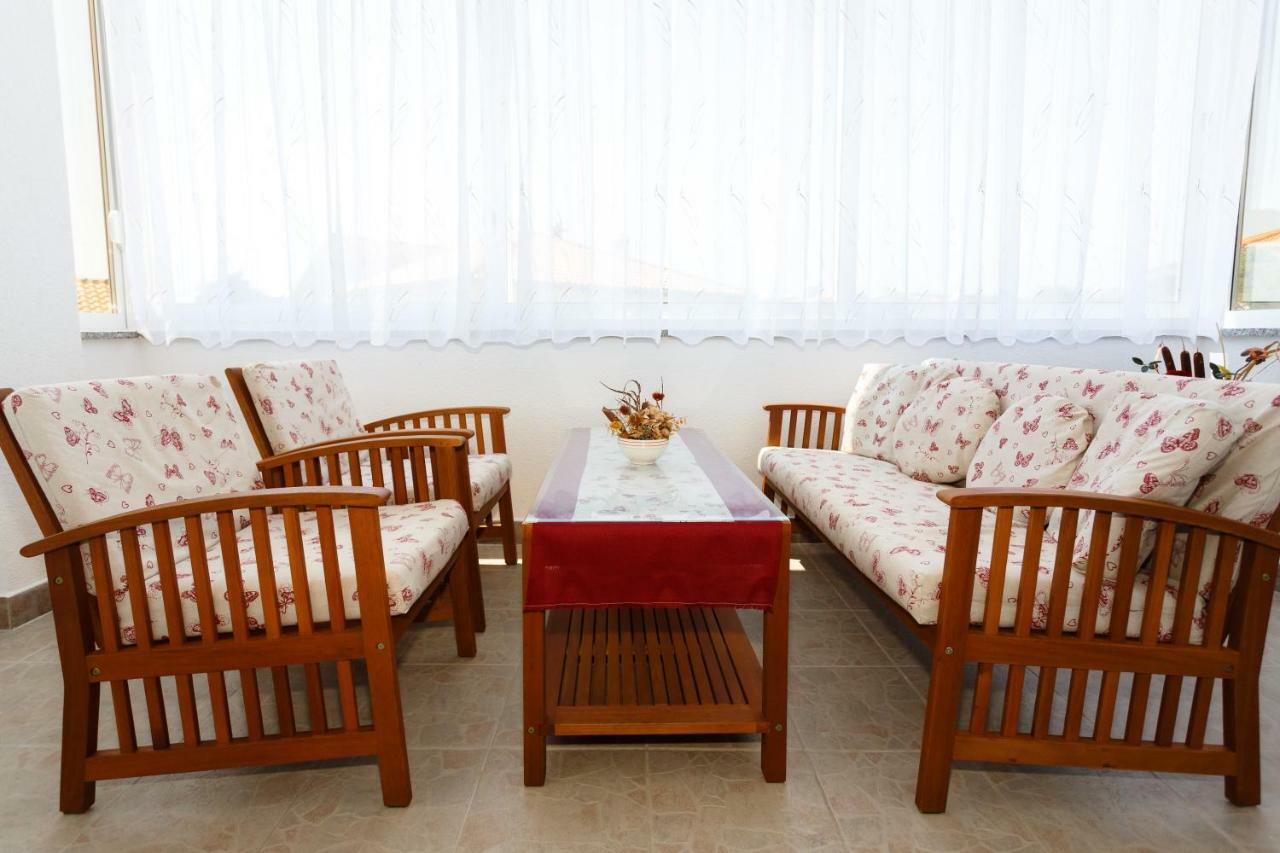 Villa Rosi Krk Town Zewnętrze zdjęcie